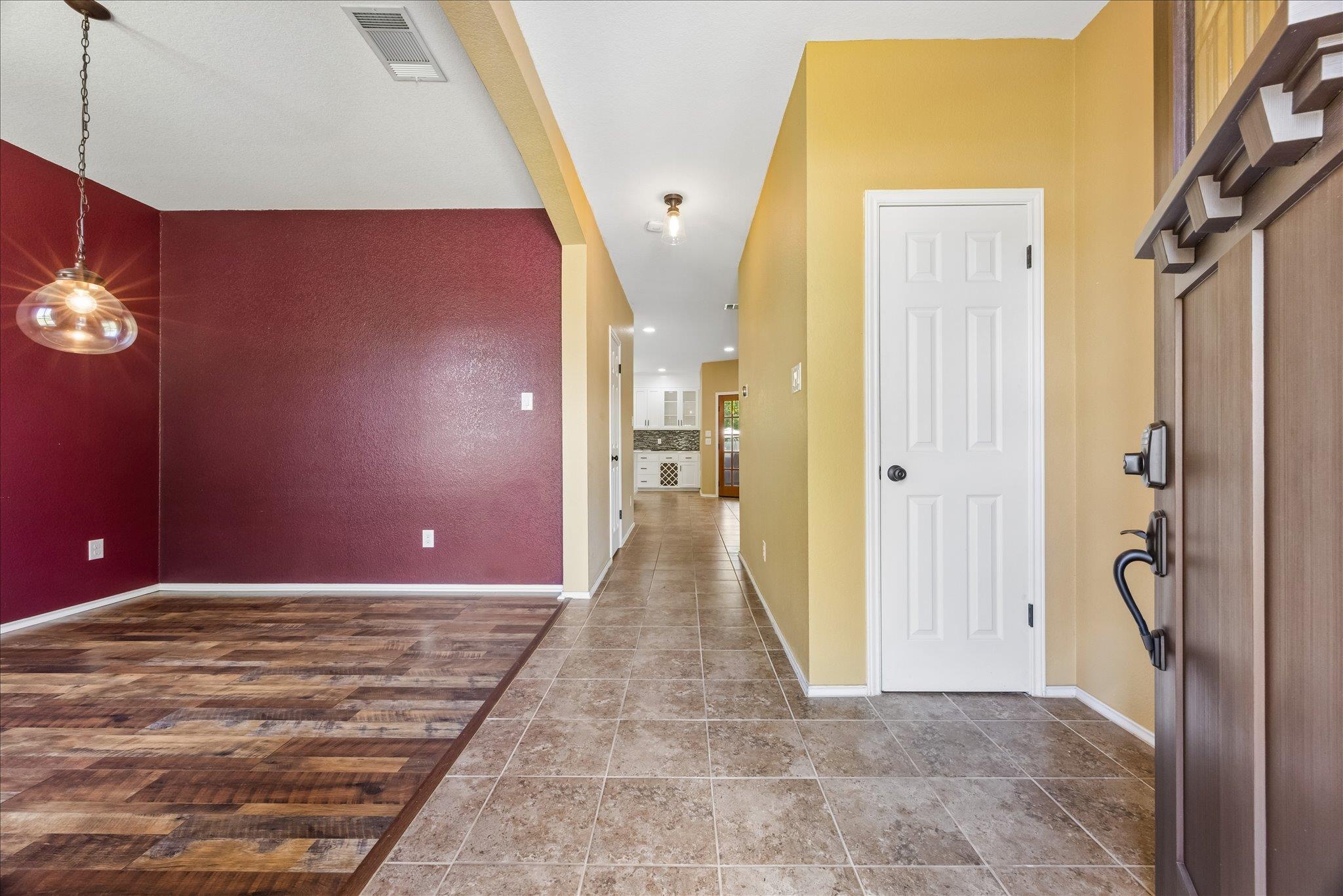 338 Spring Branch LOOP