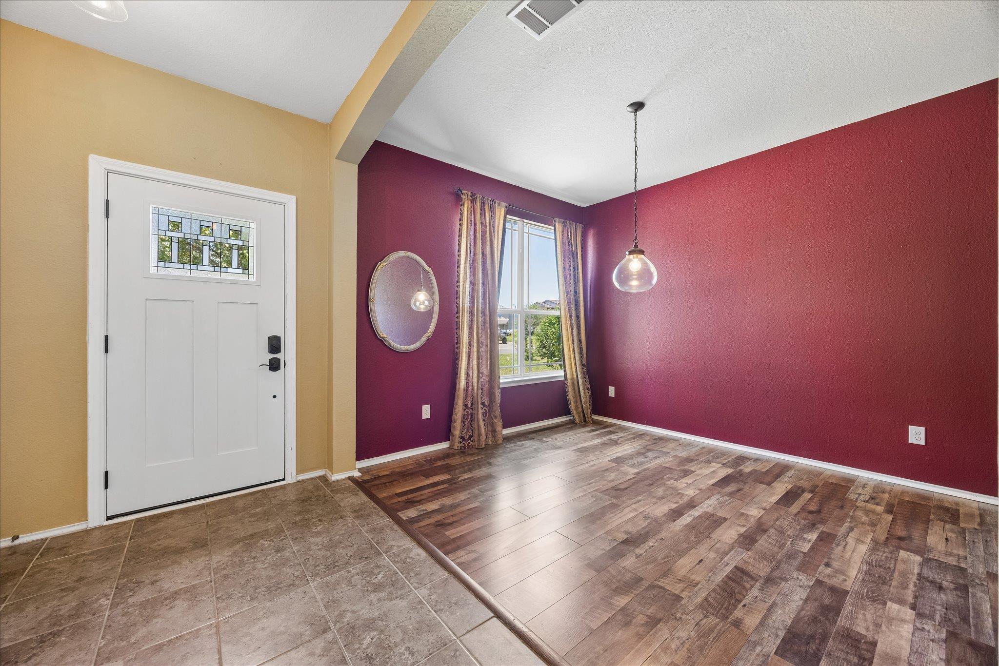 338 Spring Branch LOOP