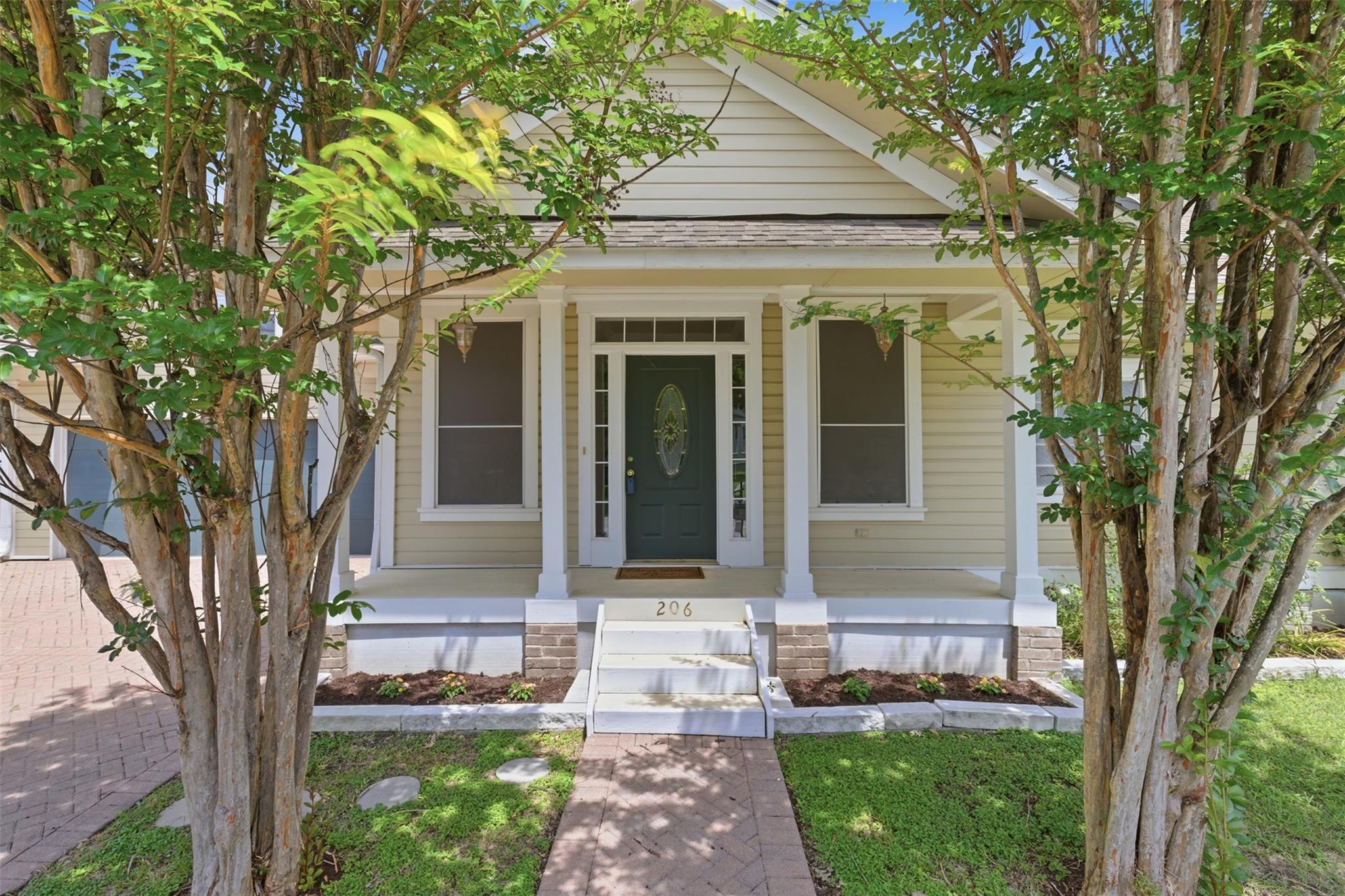 206 N Fm 1660