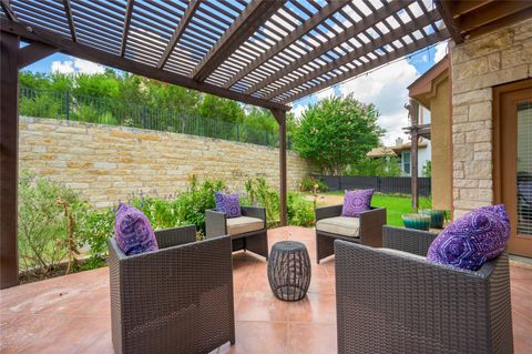 Photo of 21 Green Terrace CV, Lakeway, TX 78734 (MLS # 7522161)