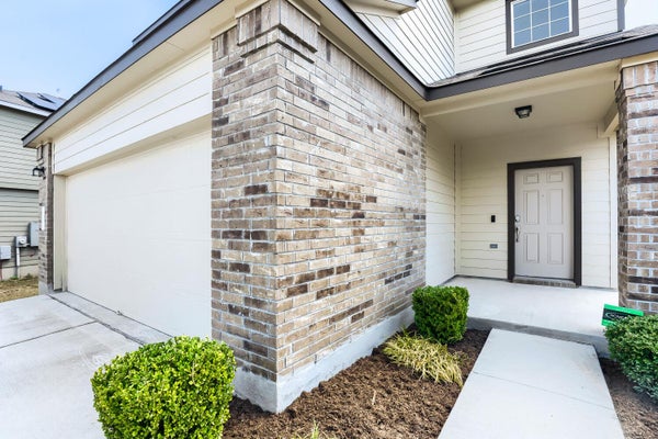 125 GUARDIAN ANGEL CT, JARRELL, TX 76537 - Image 070fcd3020170551bc47f471ed592eb7/3705111053