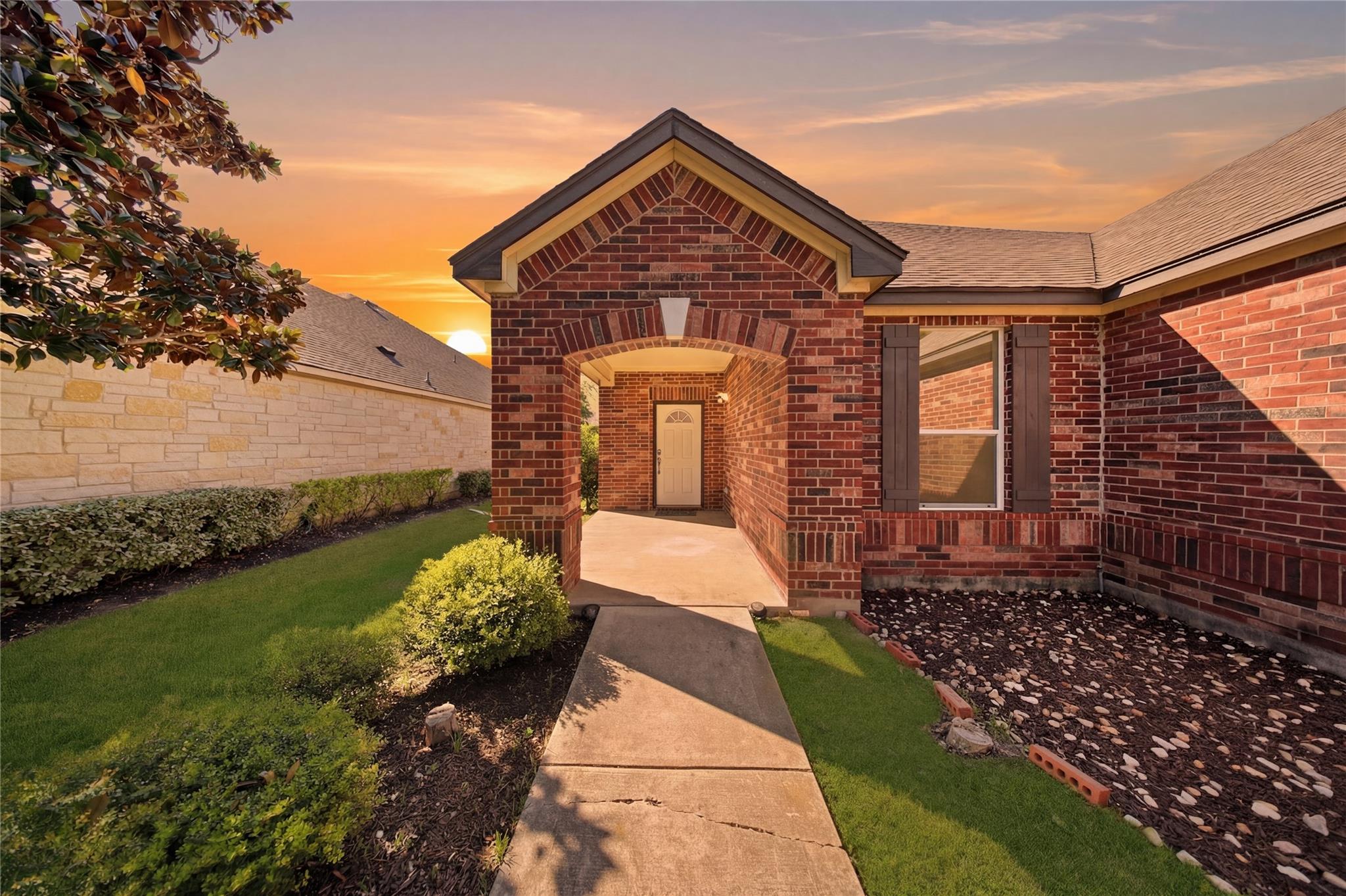 18417 Star Gazer WAY