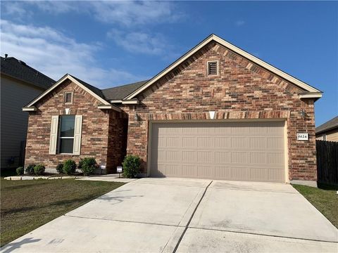 Photo of 6124 Mantalcino DR, Round Rock, TX 78665 (MLS # 1555531)