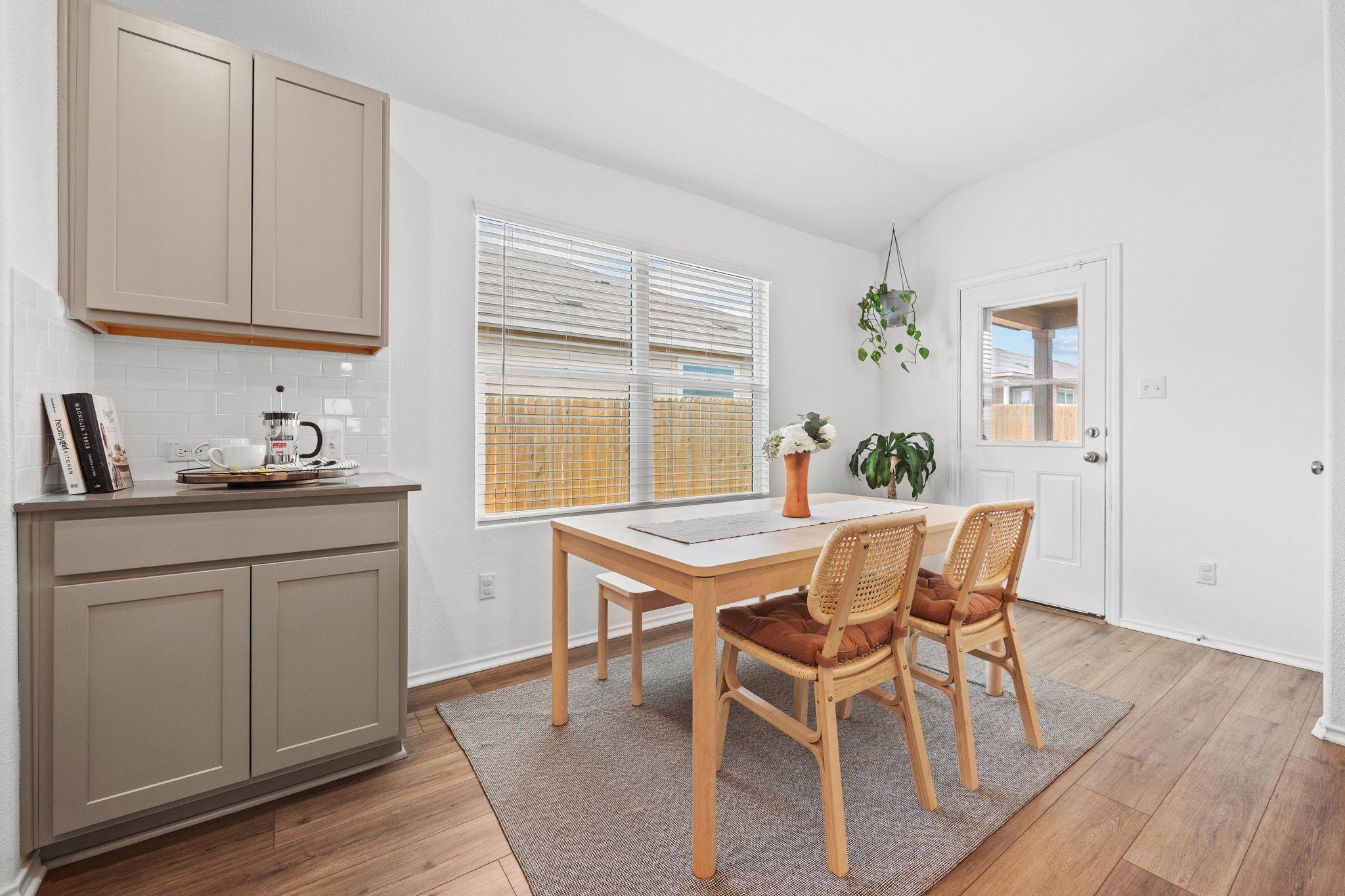 124 Perfect World LOOP