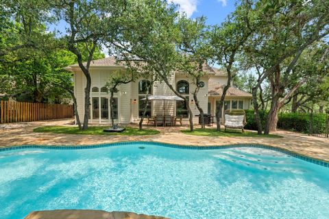 205 Champion DR Lakeway TX 78734