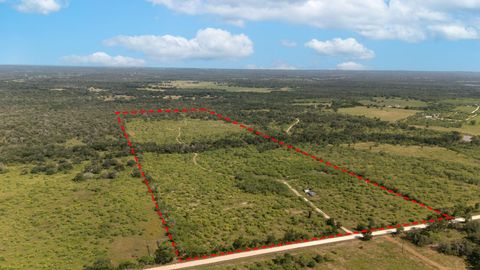 Photo of 000 County Road 420, Waelder, TX 78959 (MLS # 3876904)