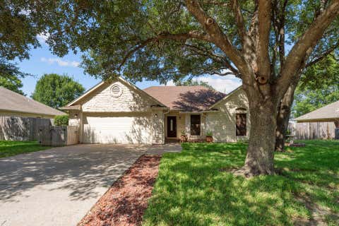 Photo of 2604 Bluebonnet Valley DR, Georgetown, TX 78626 (MLS # 8105442)