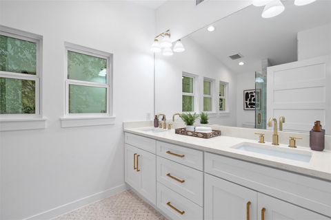 Tiny photo for 919 Gene Johnson ST, Austin, TX 78751 (MLS # 1352872)