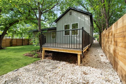 Tiny photo for 919 Gene Johnson ST, Austin, TX 78751 (MLS # 1352872)