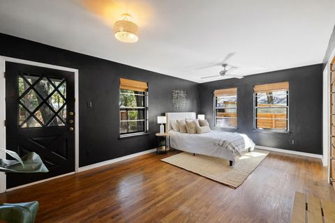 Tiny photo for 2008 Matthews LN, Austin, TX 78745 (MLS # 3625538)
