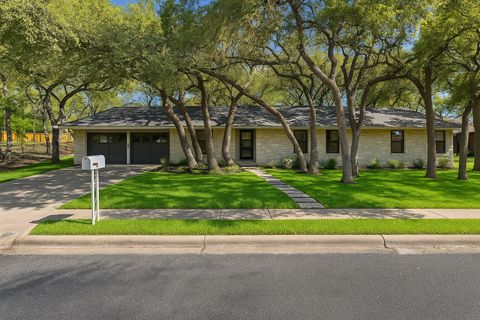 Photo of 2008 Matthews LN, Austin, TX 78745 (MLS # 3625538)