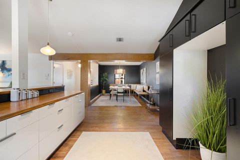 Tiny photo for 2008 Matthews LN, Austin, TX 78745 (MLS # 3625538)