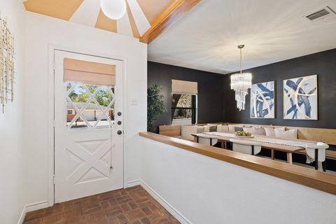 Tiny photo for 2008 Matthews LN, Austin, TX 78745 (MLS # 3625538)