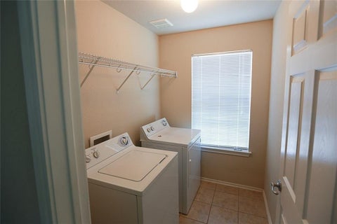 Tiny photo for 2107 Charlotte Estates DR, Austin, TX 78744 (MLS # 3658792)