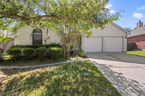 Photo of 11214 Amaranth LN, Austin, TX 78754 (MLS # 6182926)