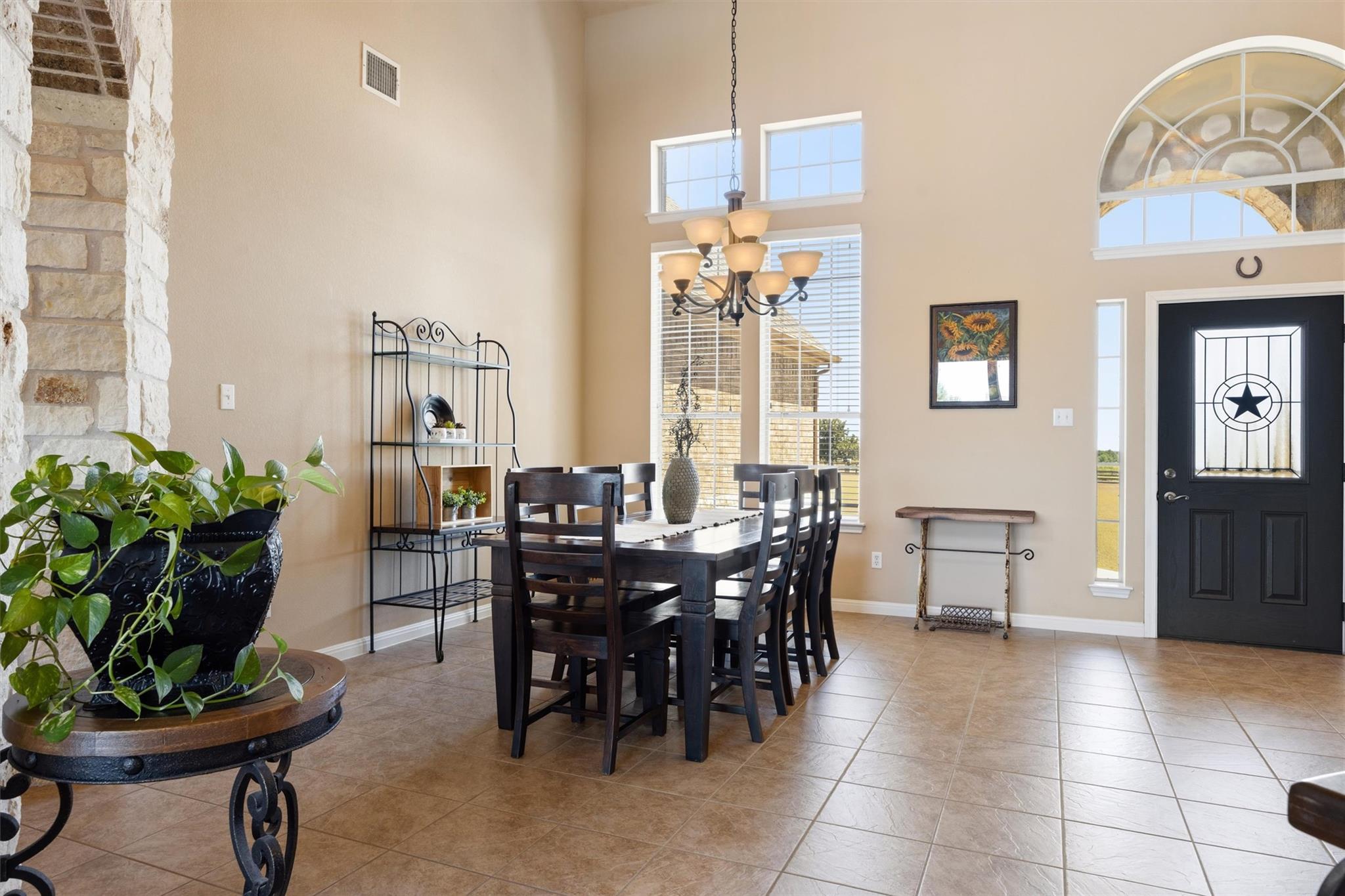1103 County Road 149 RD
