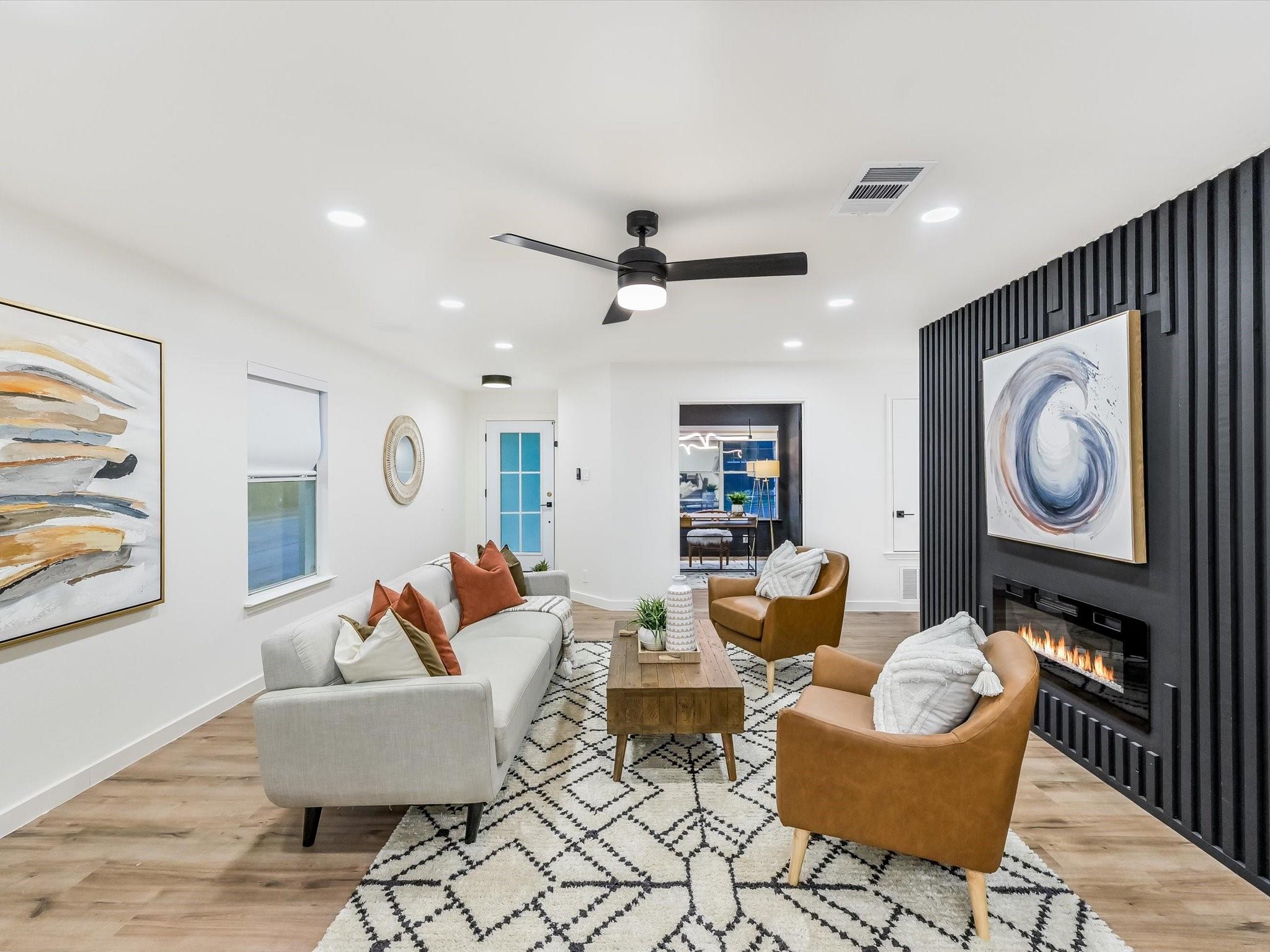 Austin, Texas 78748, United States, 3 Bedrooms Bedrooms, ,2 BathroomsBathrooms,Residential,Pending,32340