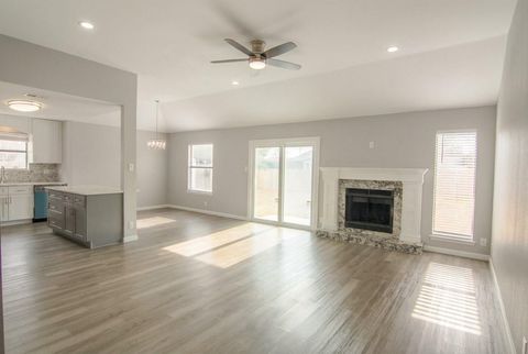 Photo of 108 Cottonwood DR, Hutto, TX 78634 (MLS # 5375739)