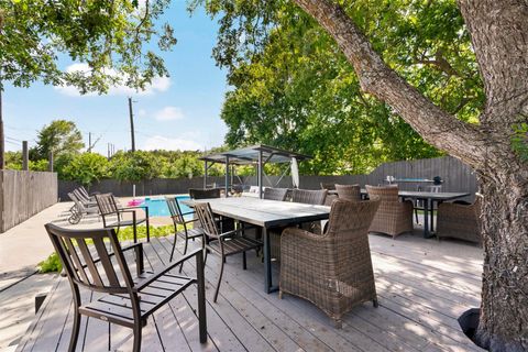 Tiny photo for 8721 Mountain Crest DR, Austin, TX 78735 (MLS # 5798278)