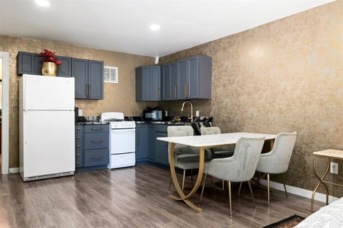 Tiny photo for 8721 Mountain Crest DR, Austin, TX 78735 (MLS # 5798278)