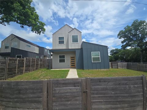 Photo of 7601 Carver Ave #1, Austin, TX 78752 (MLS # 7077606)