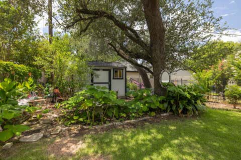 Tiny photo for 10507 Plumewood DR, Austin, TX 78750 (MLS # 4146587)