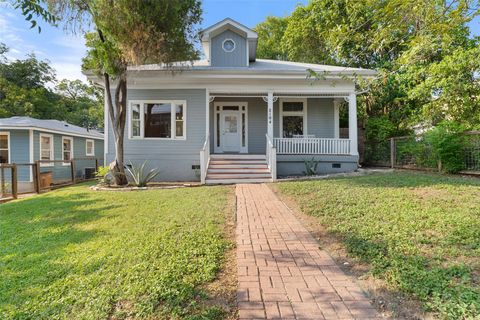 Photo of 2104 E Martin Luther King Jr BLVD, Austin, TX 78702 (MLS # 1368702)