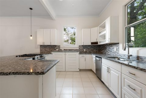 Tiny photo for 2104 E Martin Luther King Jr BLVD, Austin, TX 78702 (MLS # 1368702)