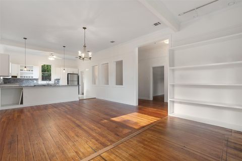 Tiny photo for 2104 E Martin Luther King Jr BLVD, Austin, TX 78702 (MLS # 1368702)