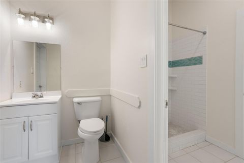 Tiny photo for 2104 E Martin Luther King Jr BLVD, Austin, TX 78702 (MLS # 1368702)