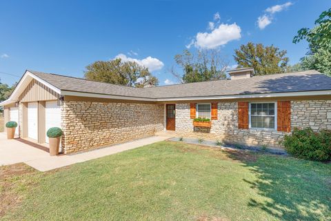 142 Lakeshore DR Horseshoe Bay TX 78657