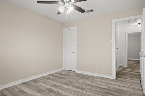 Tiny photo for 7529 Running Water DR, Austin, TX 78744 (MLS # 3021137)