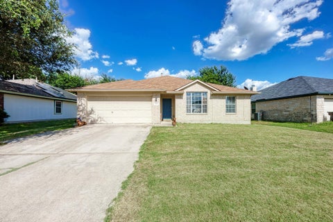 Photo of 104 Edison DR, Hutto, TX 78634 (MLS # 9611630)