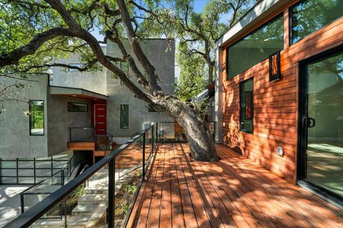 Tiny photo for 2610 CARNARVON LN #Apt B, Austin, TX 78704 (MLS # 8845353)