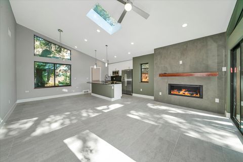 Tiny photo for 2610 CARNARVON LN #Apt B, Austin, TX 78704 (MLS # 8845353)