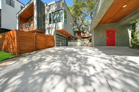 Photo of 2610 CARNARVON LN #Apt B, Austin, TX 78704 (MLS # 8845353)