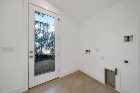 Tiny photo for 2610 CARNARVON LN #Apt B, Austin, TX 78704 (MLS # 8845353)