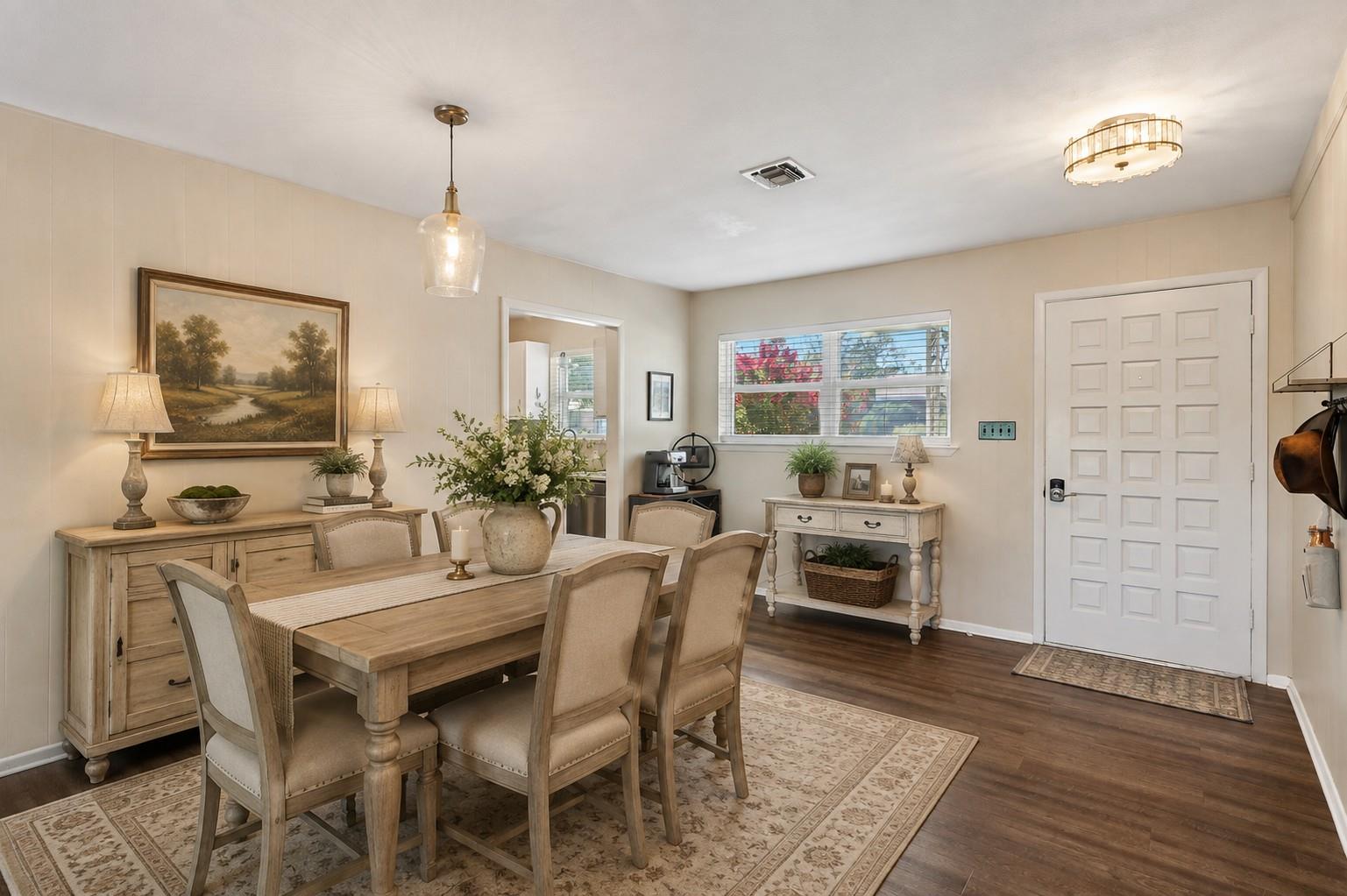 115 Village DR