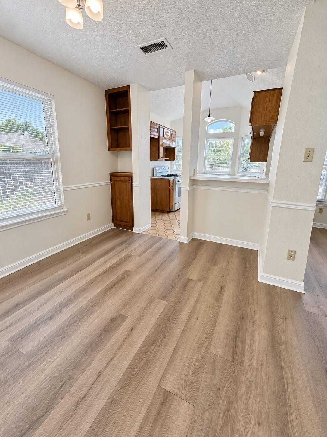 2118 Elder PL