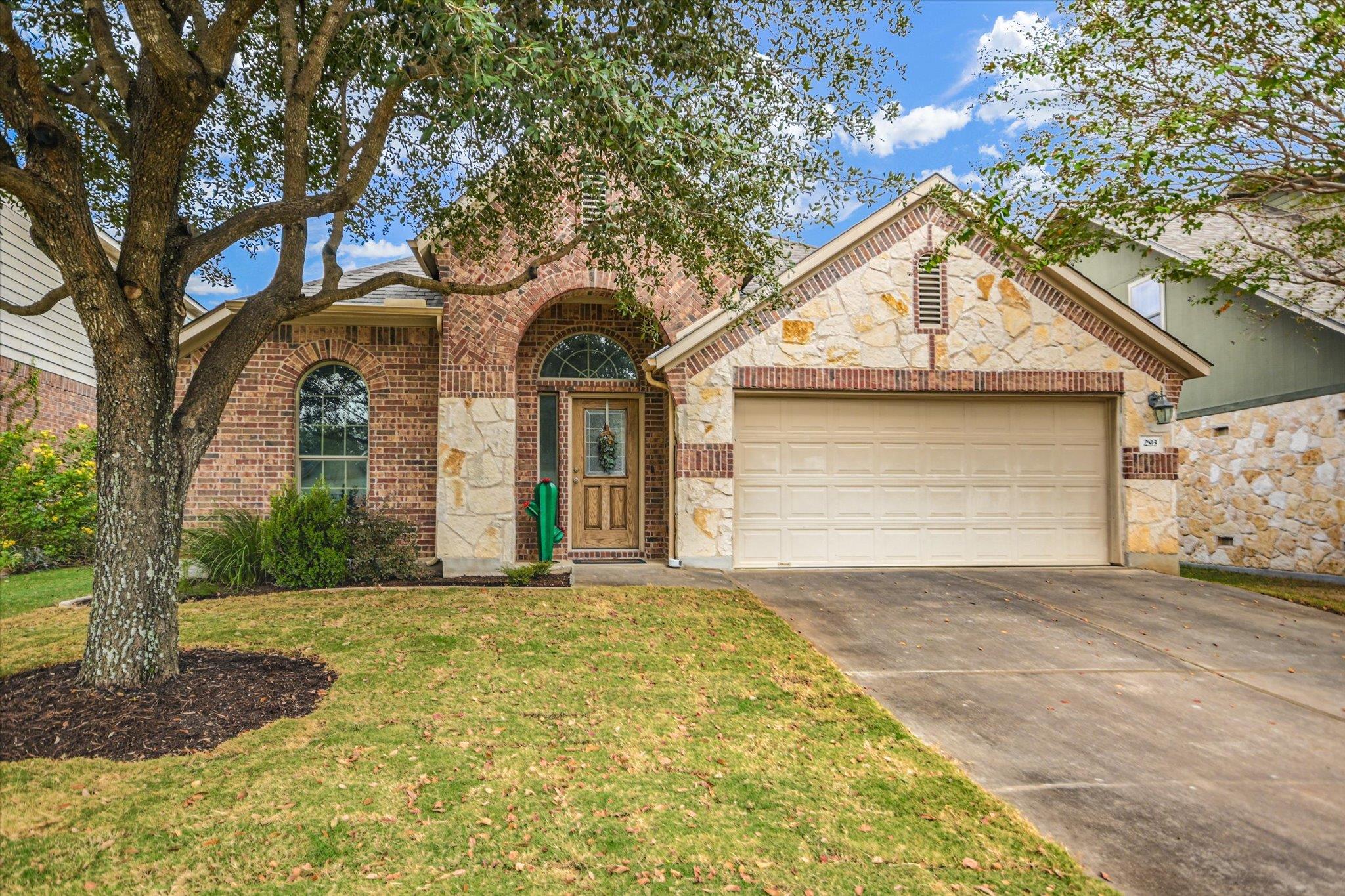 293 Rosemary Hollow HOLW