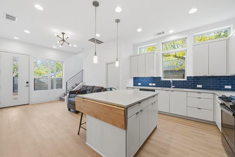 Tiny photo for 2811 Garwood ST #A, Austin, TX 78702 (MLS # 4059896)