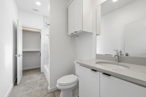 Tiny photo for 2811 Garwood ST #A, Austin, TX 78702 (MLS # 4059896)