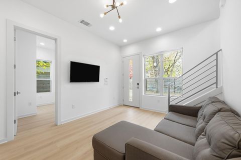 Tiny photo for 2811 Garwood ST #A, Austin, TX 78702 (MLS # 4059896)