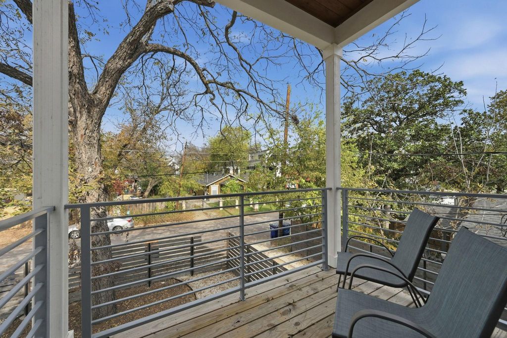 Photo of 2811 Garwood ST #A, Austin, TX 78702 (MLS # 4059896)
