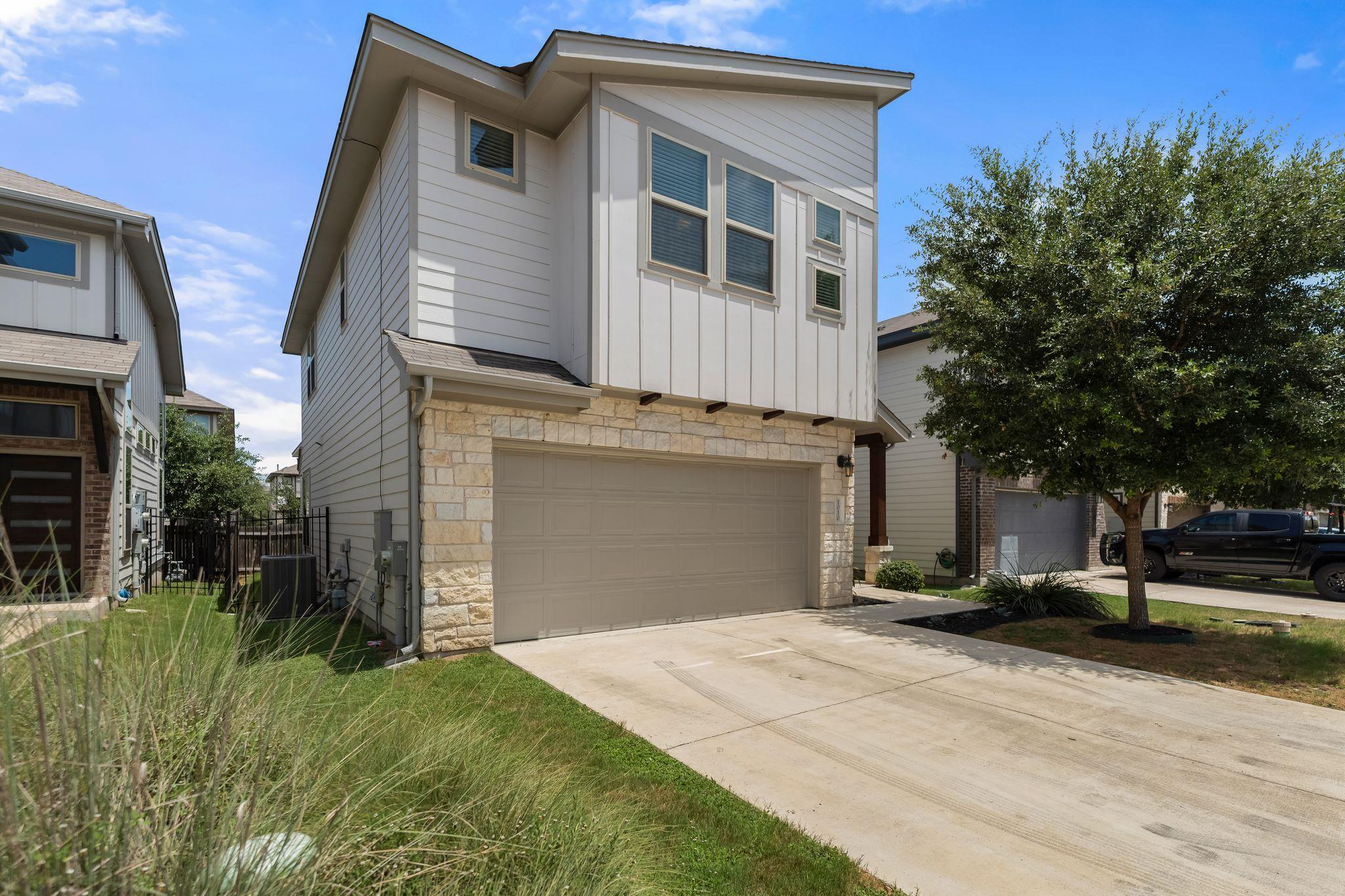 1010 Boatswain WAY