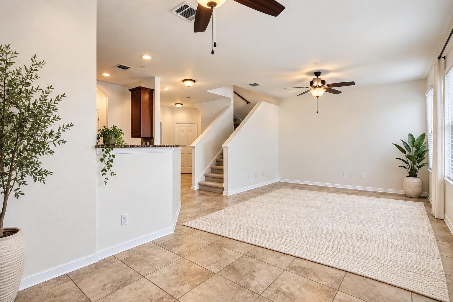 700 Mandarin Flyway 1603
