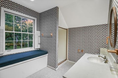 Tiny photo for 705 Windsong TRL, West Lake Hills, TX 78746 (MLS # 9009904)