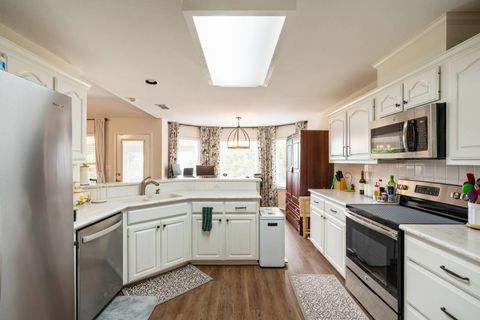 Tiny photo for 4906 Thunderbird DR, Lago Vista, TX 78645 (MLS # 9707131)