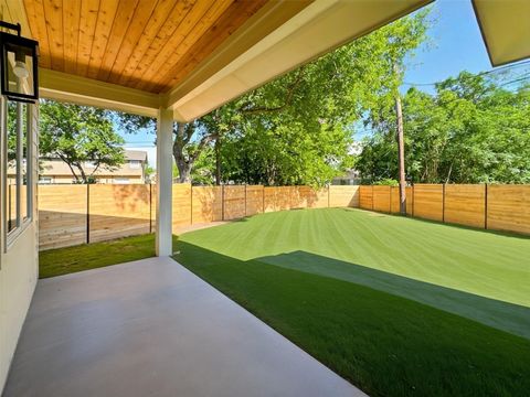 Tiny photo for 3614 Abbate CIR #A, Austin, TX 78721 (MLS # 4912440)