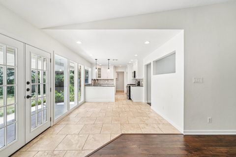 Tiny photo for 11307 Alhambra DR, Austin, TX 78759 (MLS # 6741816)